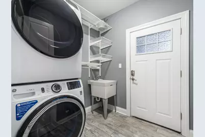 1740 W Catalpa Avenue #1E, Chicago, IL 60640 - Photo 26