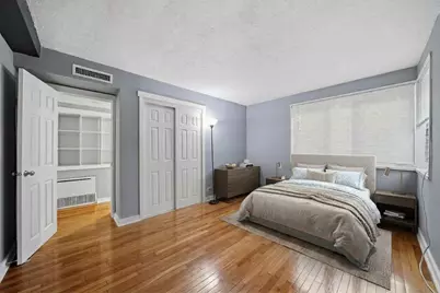 7208 Oak Avenue #1SW, River Forest, IL 60305 - Photo 12