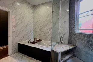 3437 S Giles Ave, Chicago, IL 60616 - Photo 10