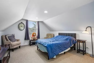 10029 S Indiana Avenue, Chicago, IL 60628 - Photo 4