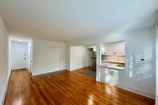 526 W Roscoe St, Chicago, IL 60657 - Photo 6