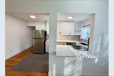 526 W Roscoe Street #2A, Chicago, IL 60657 - Photo 4