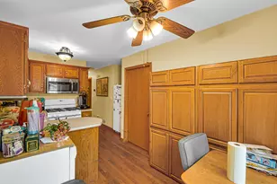 9316 S 54th Ave, Oak Lawn, IL 60453 - Photo 8