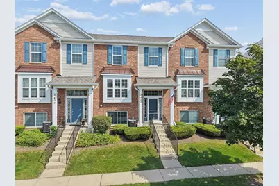 3402 Neubauer Circle, Lindenhurst, IL 60046 - Photo 1
