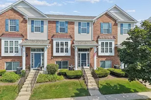 3402 Neubauer Circle, Lindenhurst, IL 60046 - Photo 1