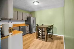 15340 Holly Ct, Oak Forest, IL 60452 - Photo 14