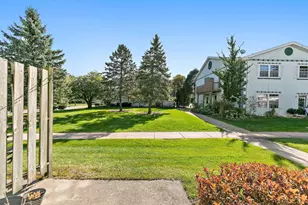 [Address not provided], Woodstock, IL 60098 - Photo 16