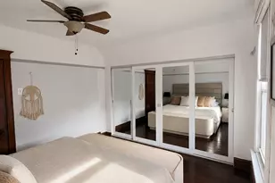 1950 W Foster Ave, Chicago, IL 60640 - Photo 6
