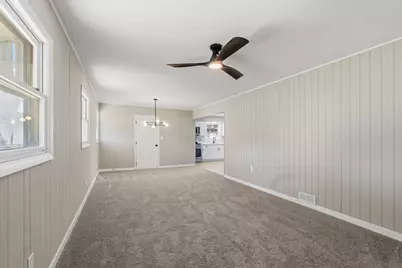 131 Riverside Drive, Montgomery, IL 60538 - Photo 8