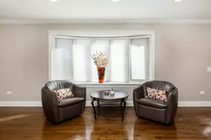 2612 N Waterman Ave, Arlington Heights, IL 60004 - Photo 6