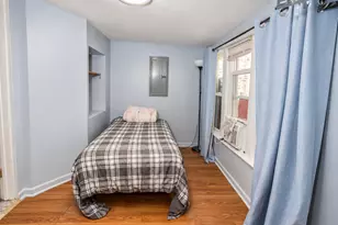 3906 W Montrose Ave, Chicago, IL 60618 - Photo 32