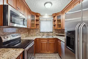 8009 Beloit Ave, Bridgeview, IL 60455 - Photo 2