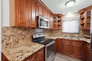 8009 Beloit Ave, Bridgeview, IL 60455 - Photo 6