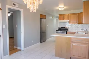 6122 W 55th St, Chicago, IL 60638 - Photo 12