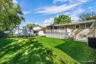 1205 E Patten Dr, Palatine, IL 60074 - Photo 34