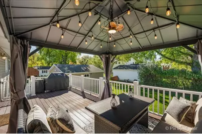 1205 E Patten Drive, Palatine, IL 60074 - Photo 32