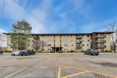 445 S Cleveland Avenue #302, Arlington Heights, IL 60005 - Photo 1