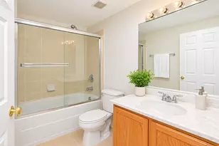 4756 N Lamon Ave, Chicago, IL 60630 - Photo 16