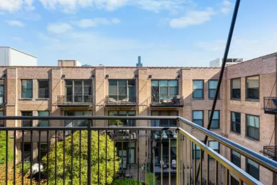 1040 W Adams Street #443, Chicago, IL 60607 - Photo 22