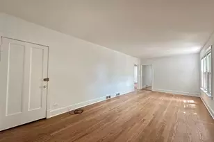 5701 N Keystone Ave, Chicago, IL 60646 - Photo 10