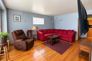 5461 N New England Ave, Chicago, IL 60656 - Photo 2