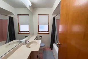 5461 N New England Ave, Chicago, IL 60656 - Photo 8