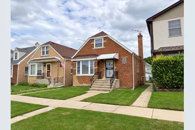 5461 N New England Avenue, Chicago, IL 60656 - Photo 1
