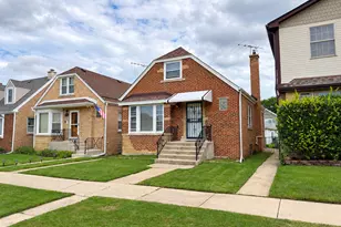 5461 N New England Ave, Chicago, IL 60656 - Photo 1