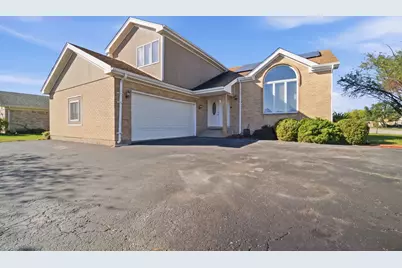 20104 Marlin Avenue, Lynwood, IL 60411 - Photo 2