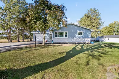 7188 N Vincennes Trail, Grant Park, IL 60940 - Photo 6