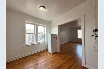 2432 N Linden Place #208, Chicago, IL 60647 - Photo 6