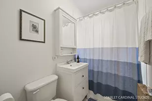 6137 N Hoyne Ave, Chicago, IL 60659 - Photo 16