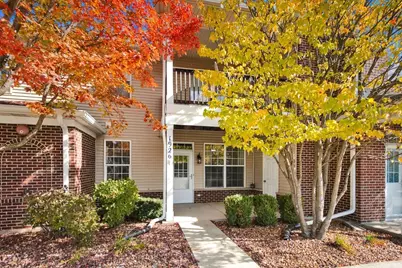 1926 Parkside Drive #1926, Shorewood, IL 60404 - Photo 2