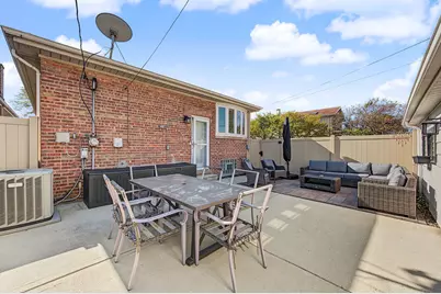 7058 W 63rd Place, Chicago, IL 60638 - Photo 34