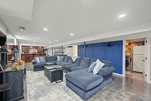 7058 W 63rd Pl, Chicago, IL 60638 - Photo 22