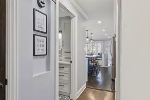 7058 W 63rd Pl, Chicago, IL 60638 - Photo 6