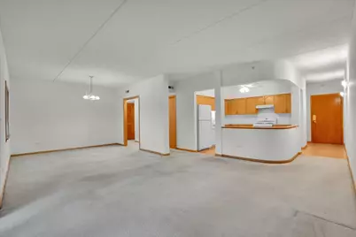 55 S Hale Street #207, Palatine, IL 60067 - Photo 6