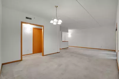 55 S Hale Street #207, Palatine, IL 60067 - Photo 12
