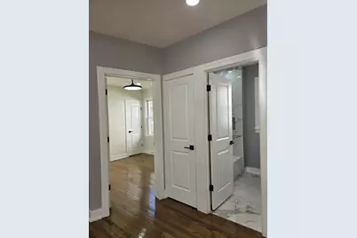 12128 S Yale Avenue, Chicago, IL 60628 - Photo 8