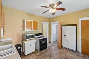 3308 Wesley Ave, Berwyn, IL 60402 - Photo 12