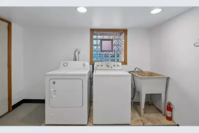 3308 Wesley Avenue, Berwyn, IL 60402 - Photo 34