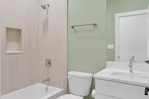 4217 S Indiana Ave, Chicago, IL 60653 - Photo 16