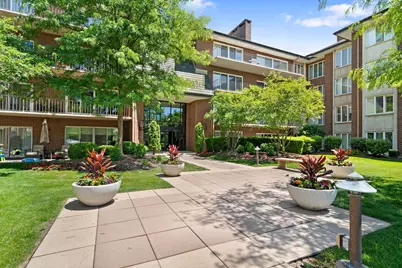 5 Oak Brook Club Drive #P2S, Oak Brook, IL 60523 - Photo 1