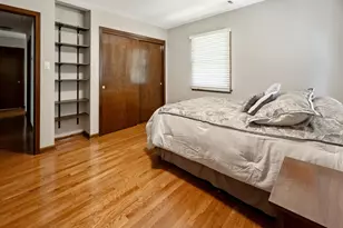 11001 S Ridgeway Ave, Chicago, IL 60655 - Photo 18