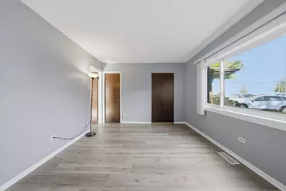 9535 Southwest Highway #2, Oak Lawn, IL 60453 - Photo 24