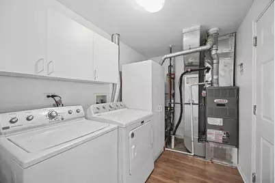 121 Commons Court, Wheeling, IL 60090 - Photo 14