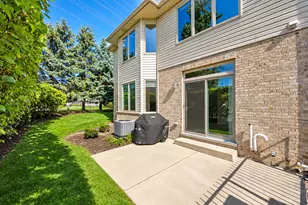 661 E Nerge Rd, Roselle, IL 60172 - Photo 16