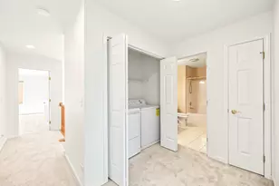 661 E Nerge Rd, Roselle, IL 60172 - Photo 14