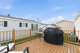 132 3rd Ave, Bartlett, IL 60103 - Photo 2