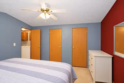 132 3rd Avenue, Bartlett, IL 60103 - Photo 8